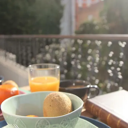 Πανσιόν Ac House