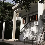 Ac House Гостевой дом