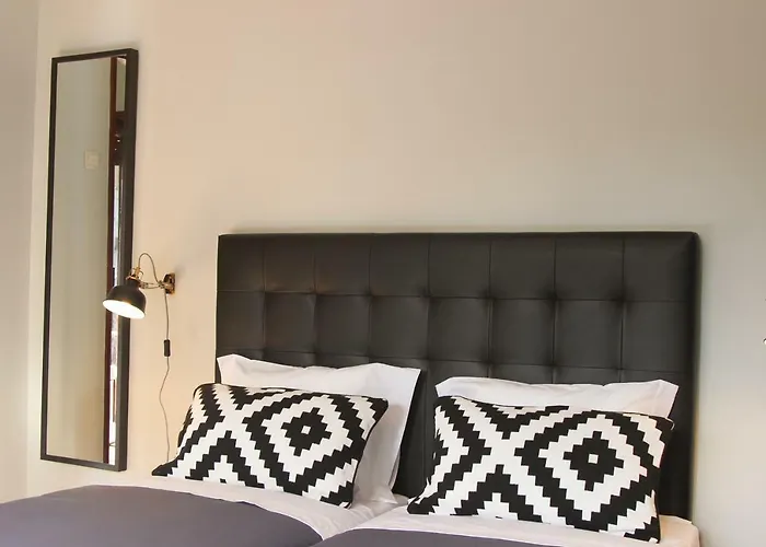 Ac House Affittacamere Oporto